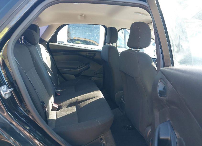 Photo 8 of 2016 Ford Focus S (VIN 1FADP3E20GL351191)