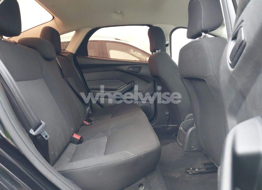 Photo 8 of 2017 Ford Focus S (VIN 1FADP3E20HL307886)