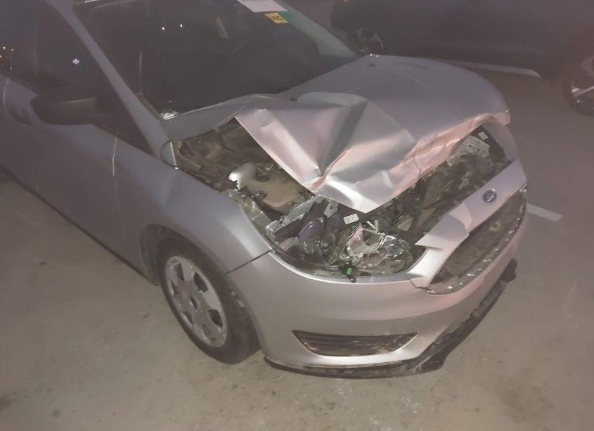 Photo 6 of 2017 Ford Focus S (VIN 1FADP3E20HL307998)