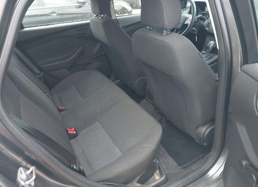 Photo 8 of 2017 Ford Focus S (VIN 1FADP3E20HL317351)