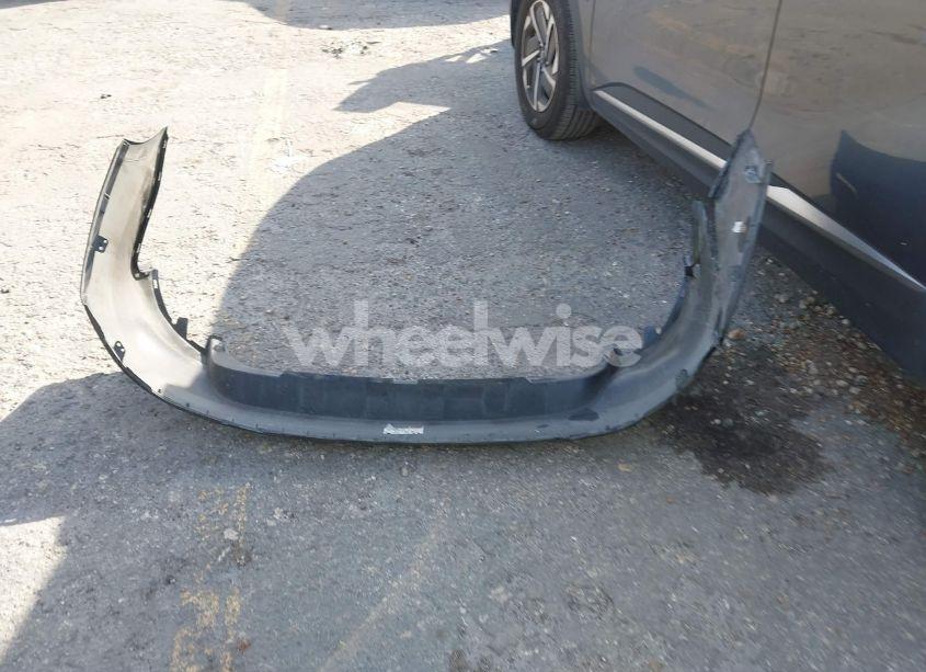 Photo 12 of 2018 Ford Focus S (VIN 1FADP3E20JL302449)