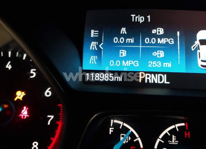 Photo 15 of 2018 Ford Focus (VIN 1FADP3E20JL322331)