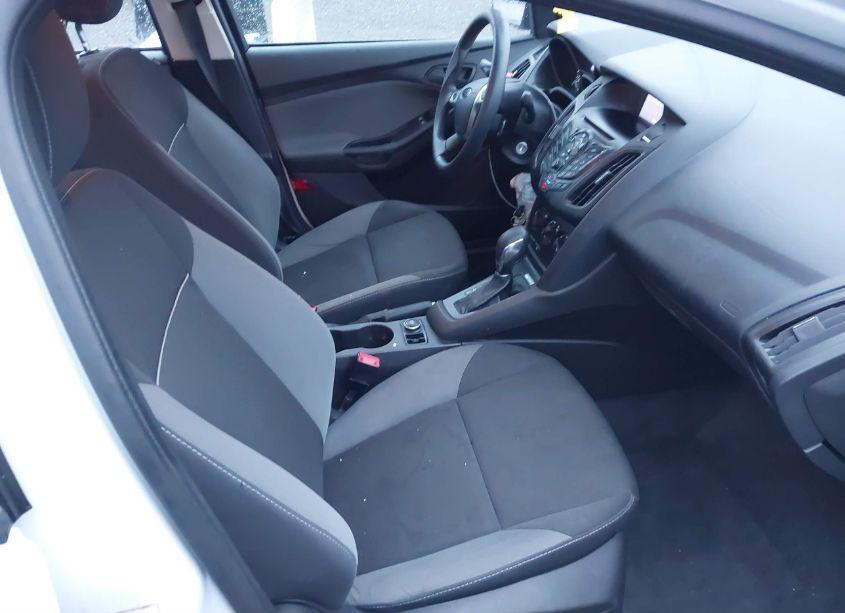 Photo 5 of 2013 Ford Focus S (VIN 1FADP3E21DL178082)