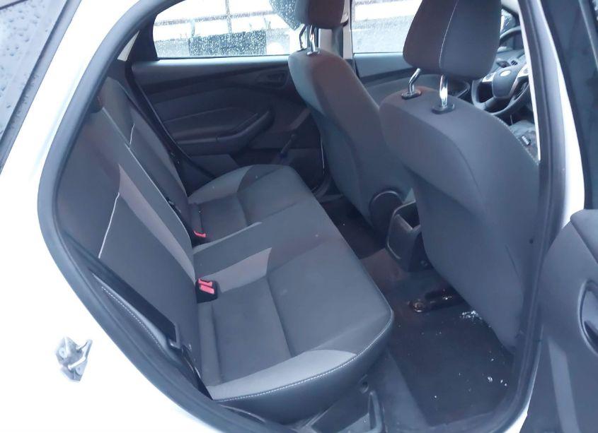 Photo 8 of 2013 Ford Focus S (VIN 1FADP3E21DL178082)
