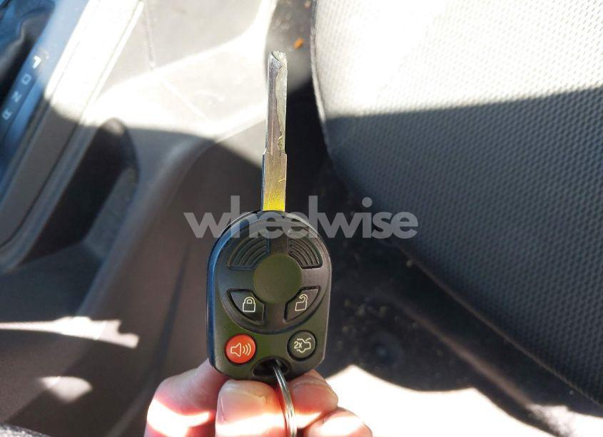 Photo 11 of 2013 Ford Focus S (VIN 1FADP3E21DL274763)