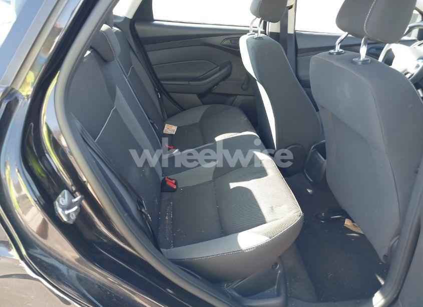 Photo 8 of 2013 Ford Focus S (VIN 1FADP3E21DL274763)