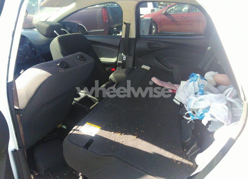 Photo 8 of 2014 Ford Focus S (VIN 1FADP3E21EL306550)