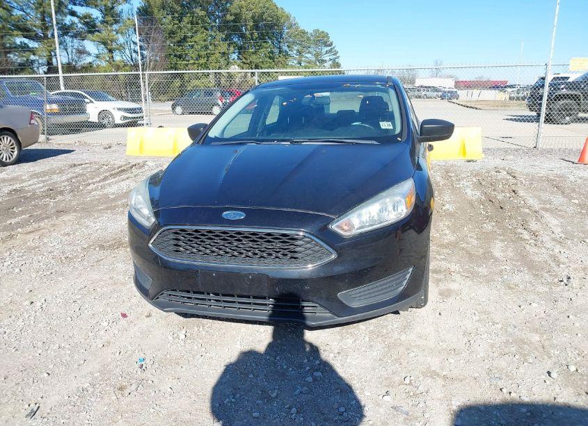 Photo 6 of 2015 Ford Focus S (VIN 1FADP3E21FL365244)