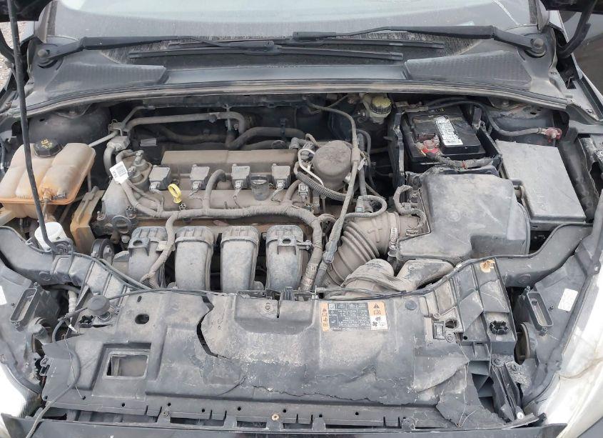 Photo 10 of 2016 Ford Focus S (VIN 1FADP3E21GL288828)