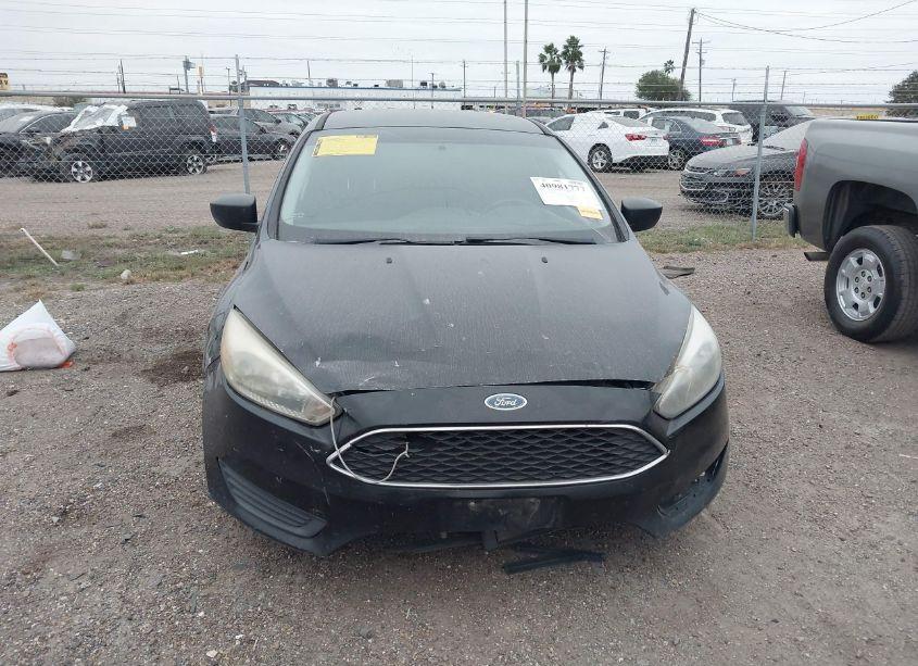 Photo 12 of 2016 Ford Focus S (VIN 1FADP3E21GL288828)