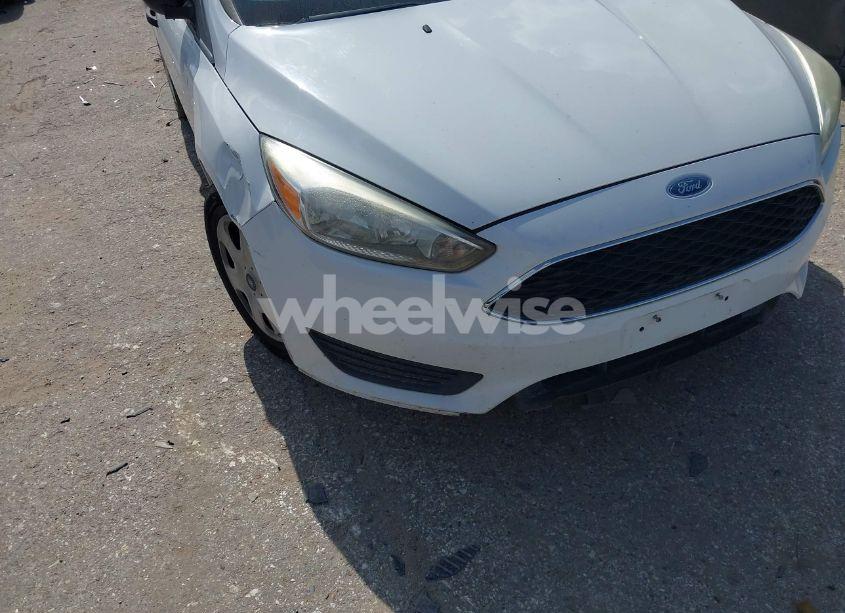 Photo 6 of 2016 Ford Focus S (VIN 1FADP3E21GL343794)