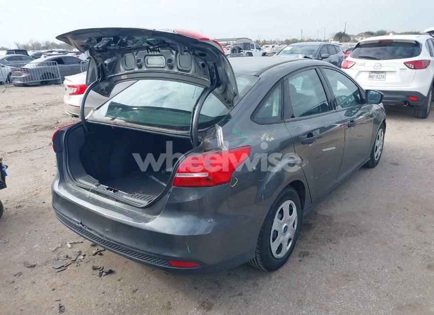 Photo 4 of 2016 Ford Focus S (VIN 1FADP3E21GL378965)