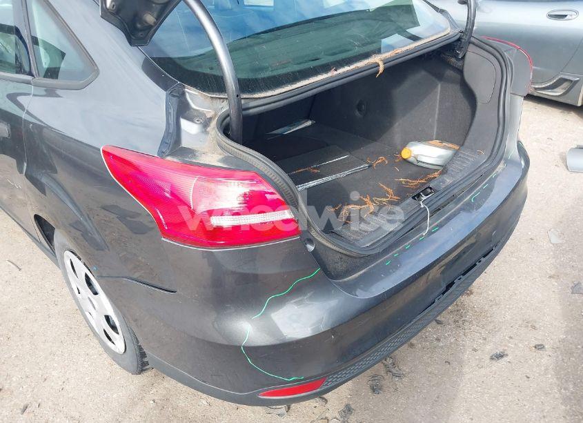 Photo 6 of 2016 Ford Focus S (VIN 1FADP3E21GL378965)