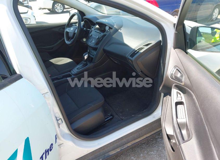 Photo 5 of 2016 Ford Focus S (VIN 1FADP3E21GL391456)