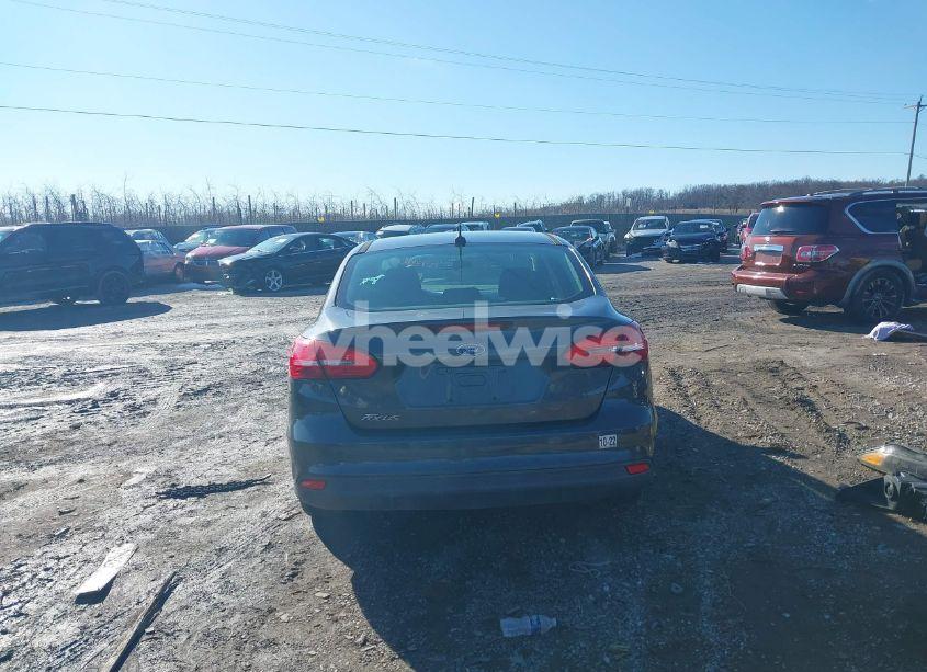 Photo 16 of 2016 Ford Focus S (VIN 1FADP3E21GL395670)