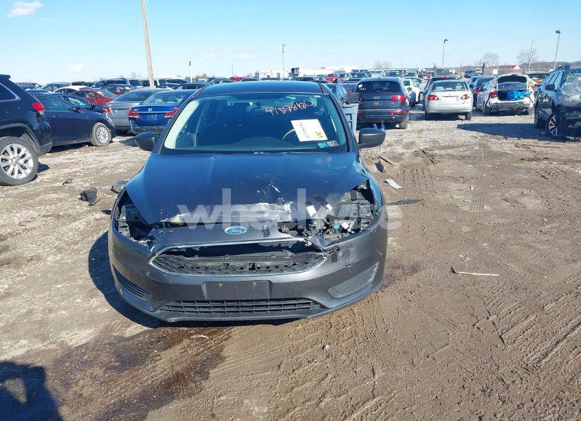 Photo 6 of 2016 Ford Focus S (VIN 1FADP3E21GL395670)