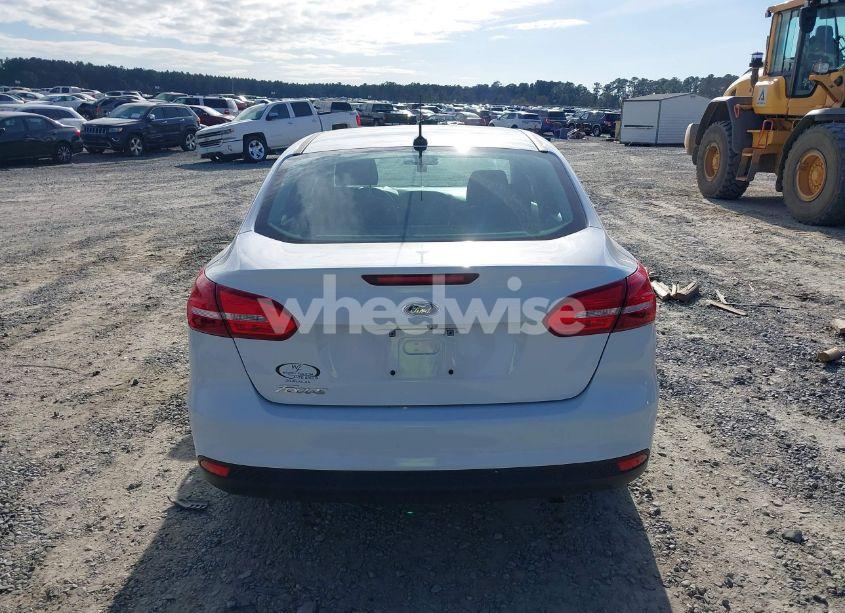 Photo 16 of 2017 Ford Focus S (VIN 1FADP3E21HL215170)