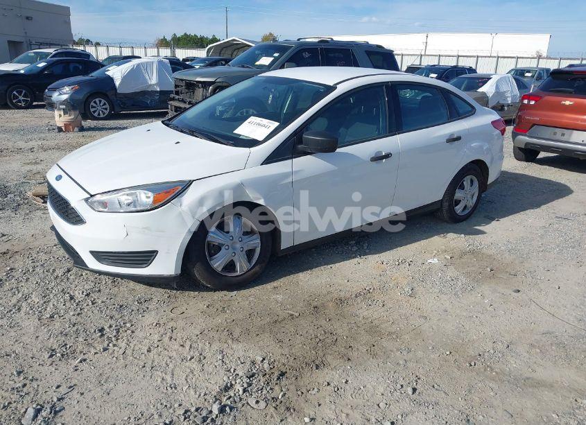 Photo 2 of 2017 Ford Focus S (VIN 1FADP3E21HL215170)