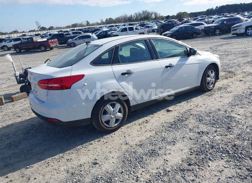 Photo 4 of 2017 Ford Focus S (VIN 1FADP3E21HL215170)