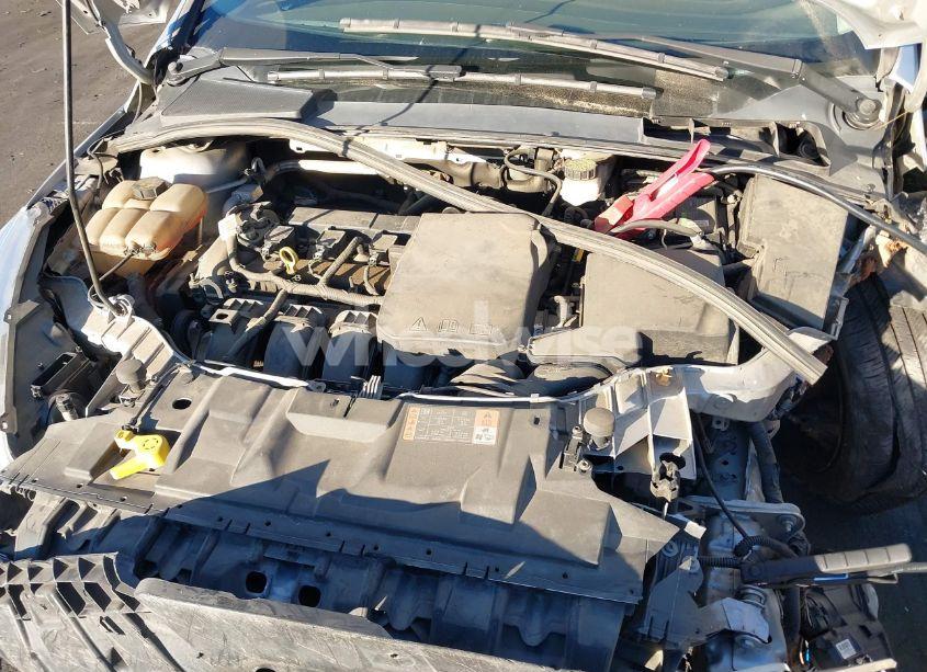 Photo 10 of 2018 Ford Focus S (VIN 1FADP3E21JL205244)