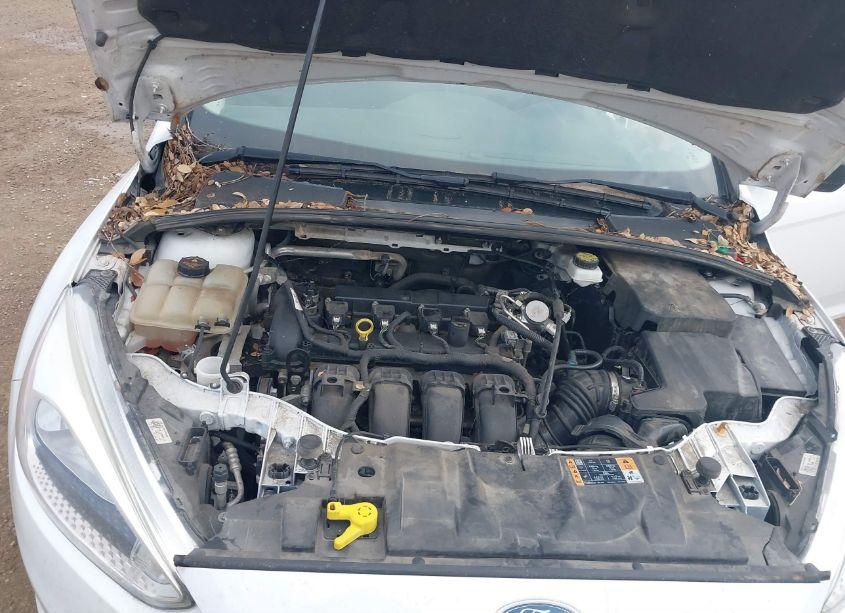 Photo 10 of 2018 Ford Focus S (VIN 1FADP3E21JL222741)