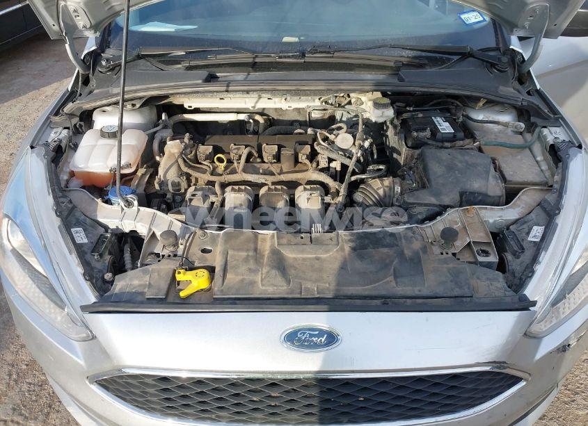 Photo 10 of 2018 Ford Focus S (VIN 1FADP3E21JL240432)