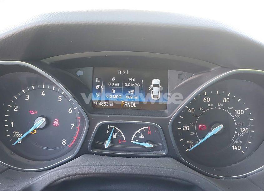 Photo 7 of 2018 Ford Focus S (VIN 1FADP3E21JL260647)