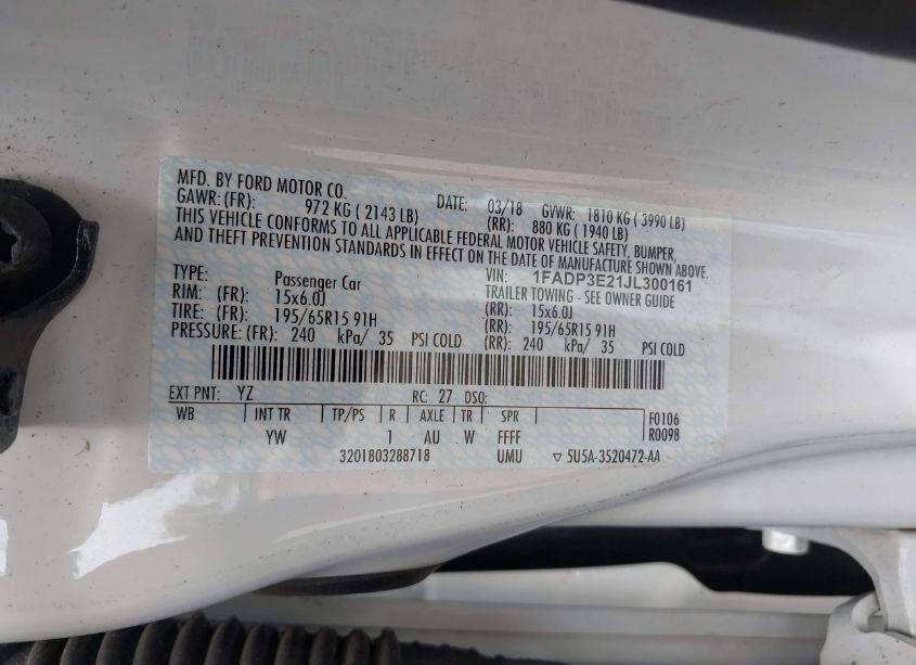 Photo 9 of 2018 Ford Focus S (VIN 1FADP3E21JL300161)