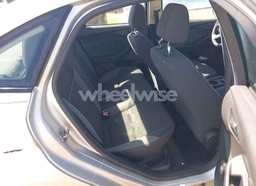 Photo 8 of 2013 Ford Focus S (VIN 1FADP3E22DL241108)