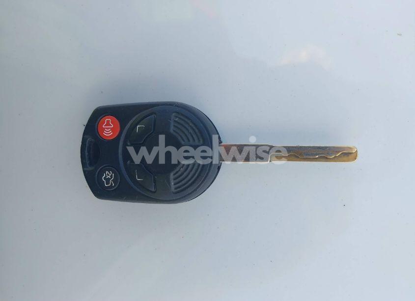 Photo 11 of 2014 Ford Focus S (VIN 1FADP3E22EL253583)