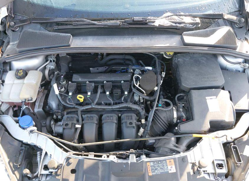 Photo 10 of 2015 Ford Focus S (VIN 1FADP3E22FL279828)