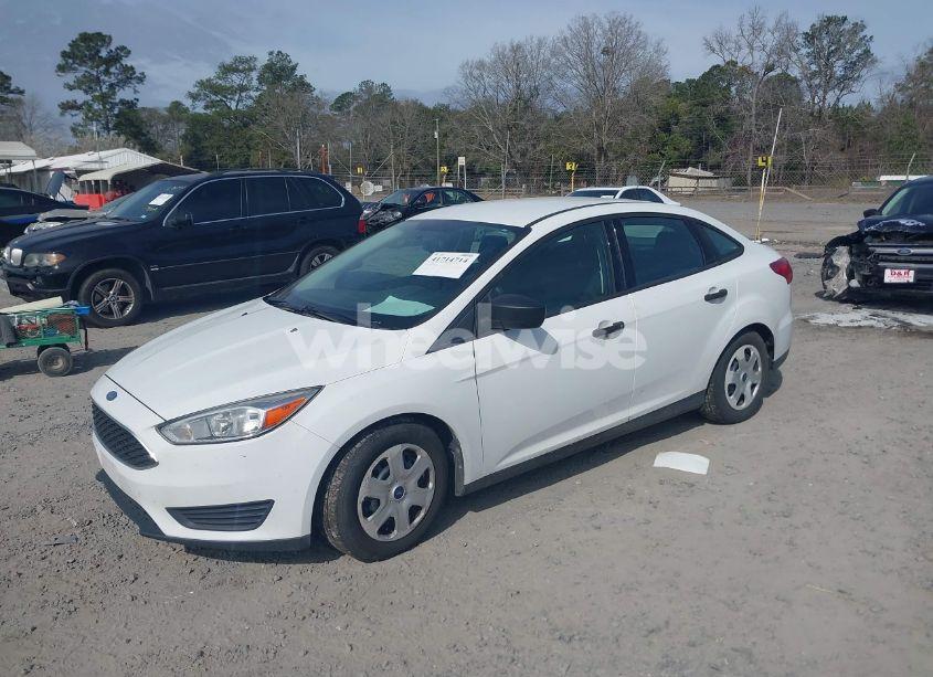 Photo 2 of 2015 Ford Focus S (VIN 1FADP3E22FL295981)