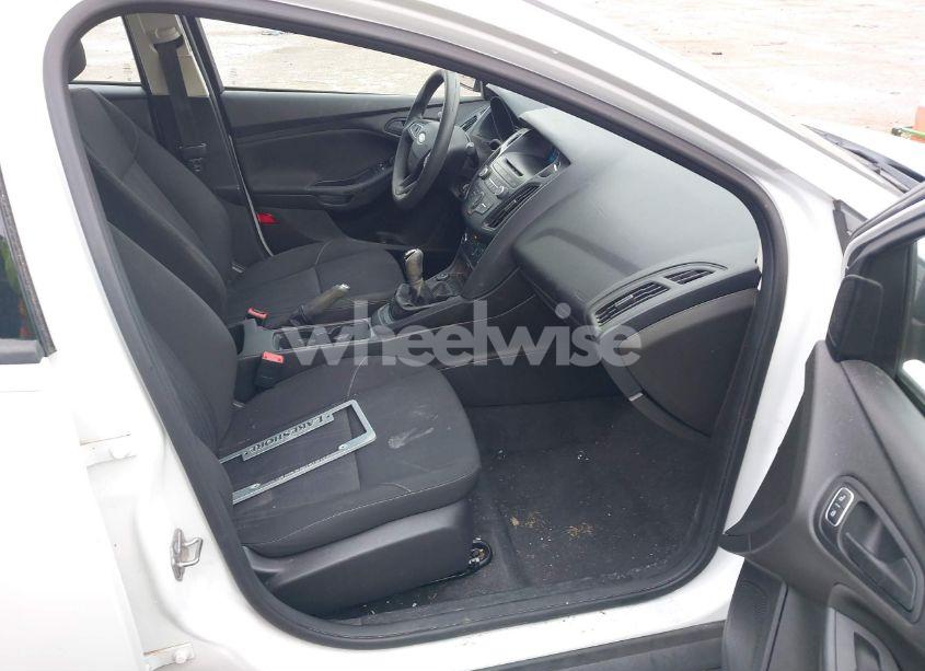 Photo 5 of 2015 Ford Focus S (VIN 1FADP3E22FL327960)