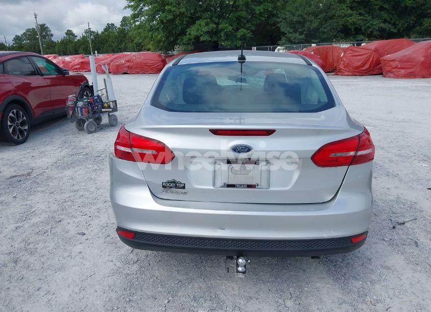 Photo 17 of 2017 Ford Focus S (VIN 1FADP3E22HL338220)