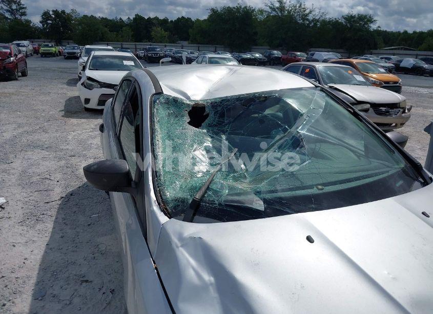 Photo 6 of 2017 Ford Focus S (VIN 1FADP3E22HL338220)