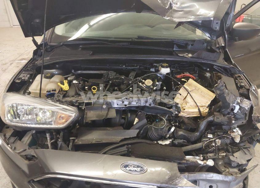 Photo 10 of 2018 Ford Focus S (VIN 1FADP3E22JL298159)