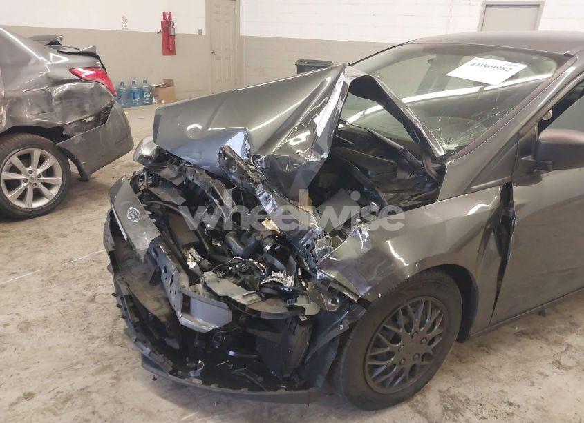 Photo 18 of 2018 Ford Focus S (VIN 1FADP3E22JL298159)