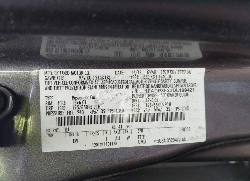 Photo 9 of 2013 Ford Focus S (VIN 1FADP3E23DL199421)