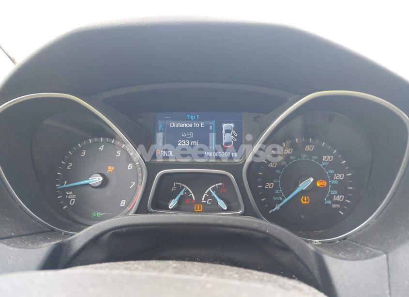 Photo 7 of 2014 Ford Focus S (VIN 1FADP3E23EL276161)