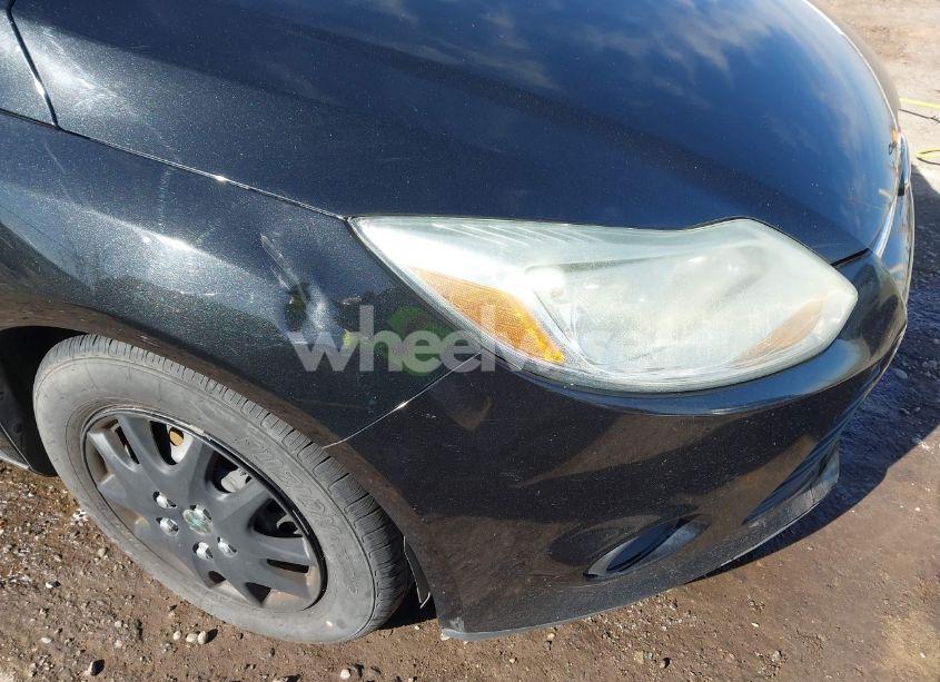 Photo 12 of 2014 Ford Focus S (VIN 1FADP3E23EL390922)