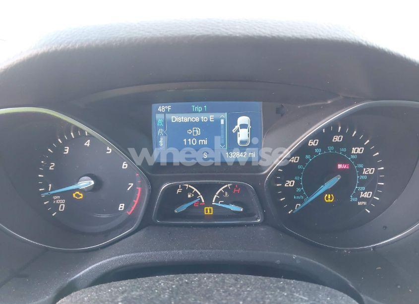 Photo 7 of 2014 Ford Focus S (VIN 1FADP3E23EL390922)