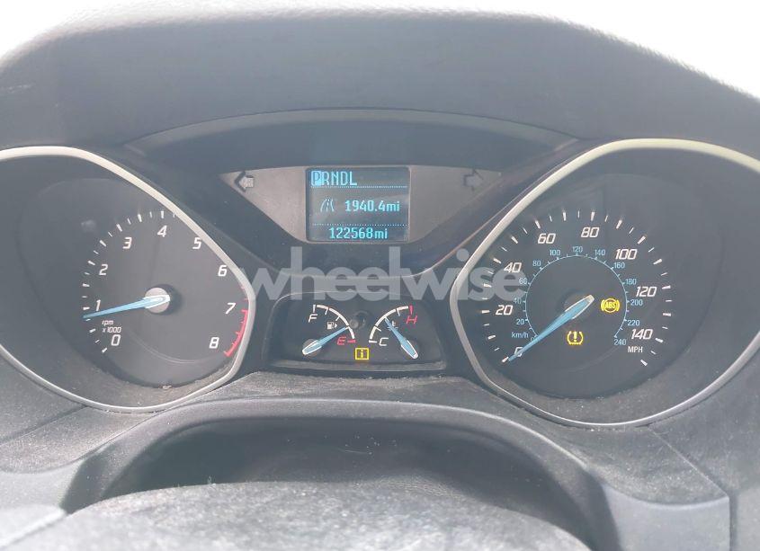 Photo 7 of 2014 Ford Focus S (VIN 1FADP3E23EL417827)