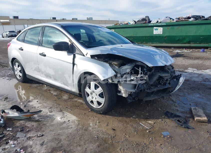 2014 Ford Focus S (VIN 1FADP3E23EL452528) main photo