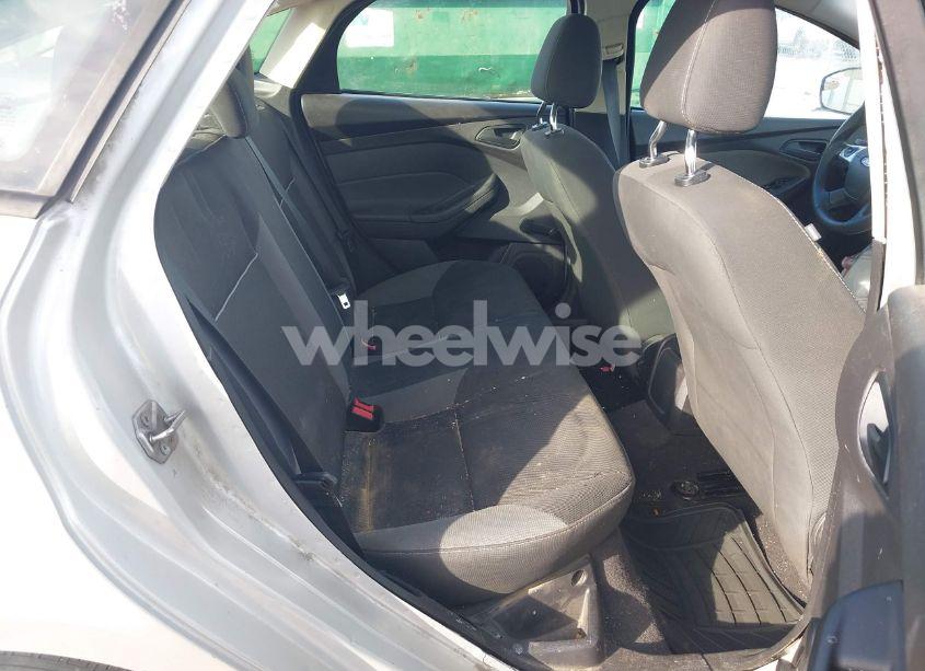 Photo 8 of 2014 Ford Focus S (VIN 1FADP3E23EL452528)