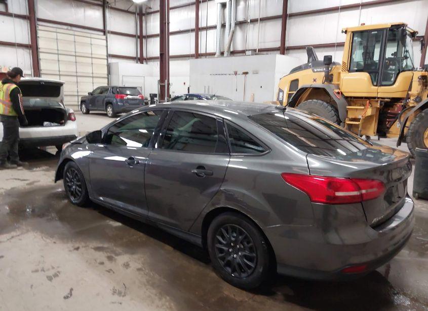 Photo 3 of 2015 Ford Focus S (VIN 1FADP3E23FL364225)