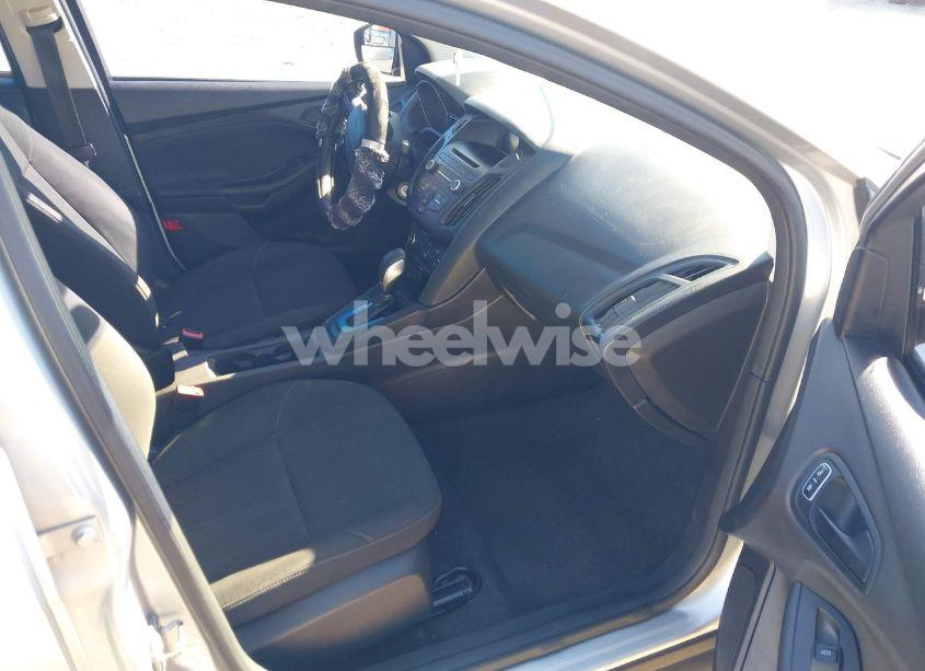 Photo 5 of 2016 Ford Focus S (VIN 1FADP3E23GL273280)