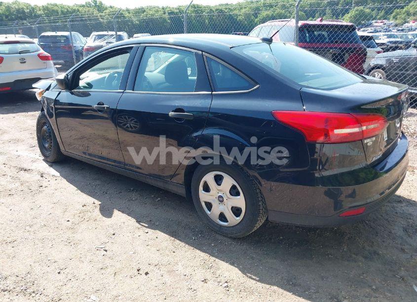 Photo 3 of 2016 Ford Focus S (VIN 1FADP3E23GL288247)