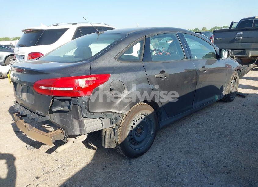 Photo 4 of 2016 Ford Focus S (VIN 1FADP3E23GL314961)
