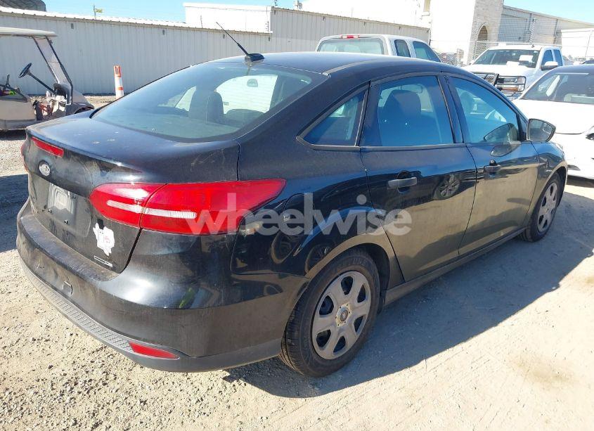 Photo 4 of 2016 Ford Focus S (VIN 1FADP3E23GL318945)