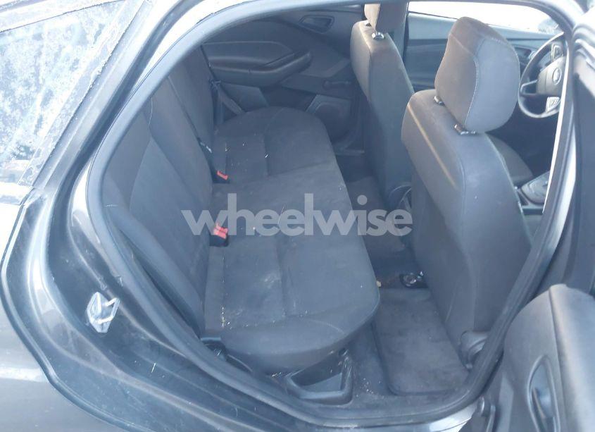 Photo 8 of 2016 Ford Focus S (VIN 1FADP3E23GL319500)